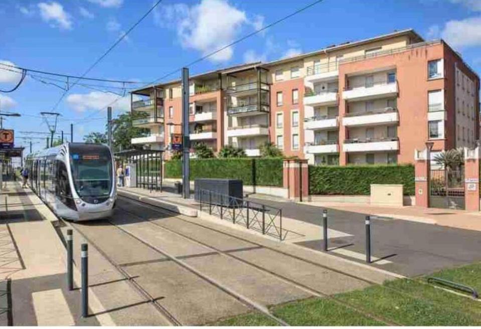L Oasis Studio Proche Hopital Et Aeroport Piscine Parking &Netflix 圖盧茲 外观 照片